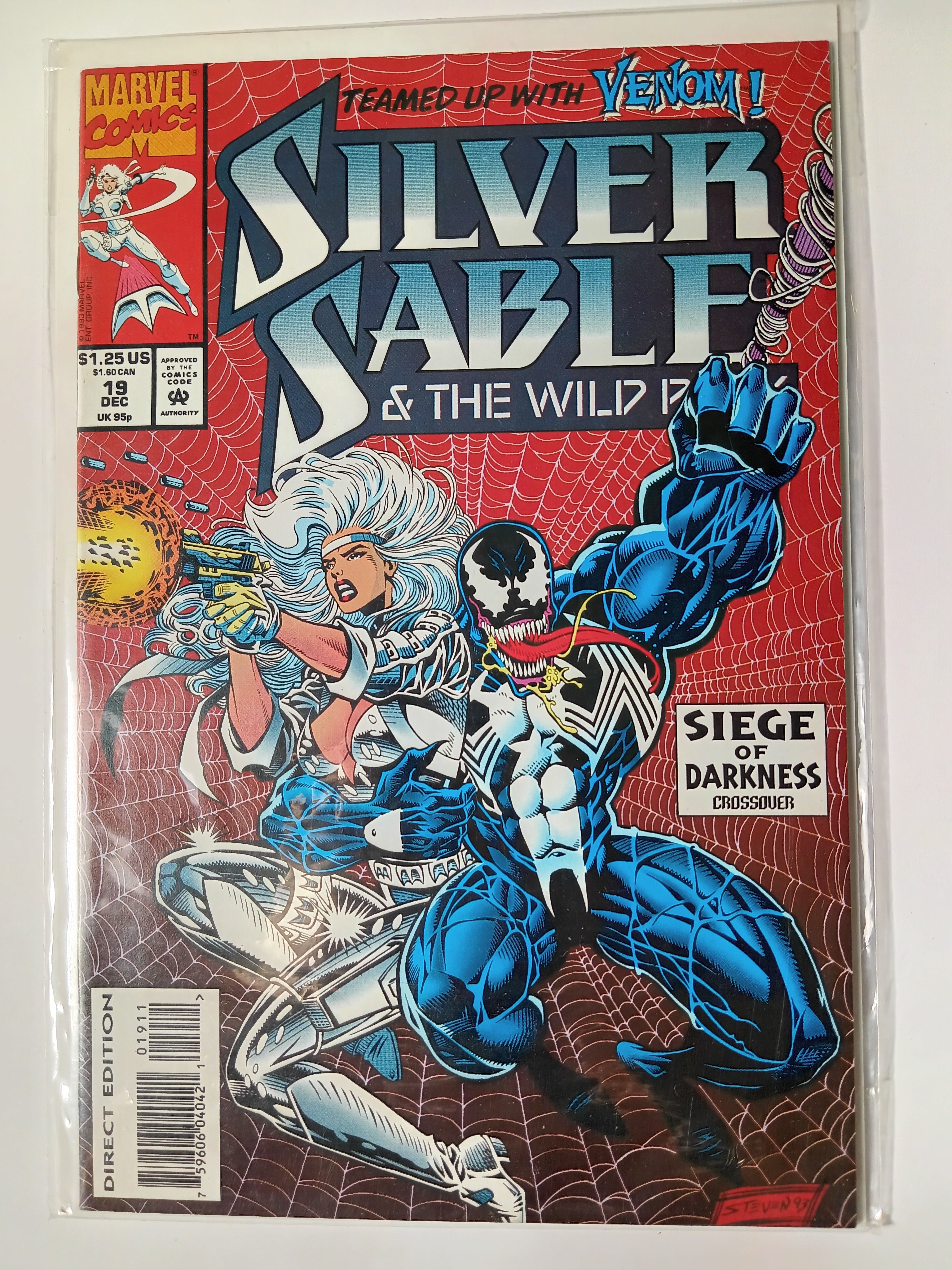 Silver Sable and the Wild Pack #19 Marvel Comic Book in Great Condition Bagged and Boarded (featuring Venom)