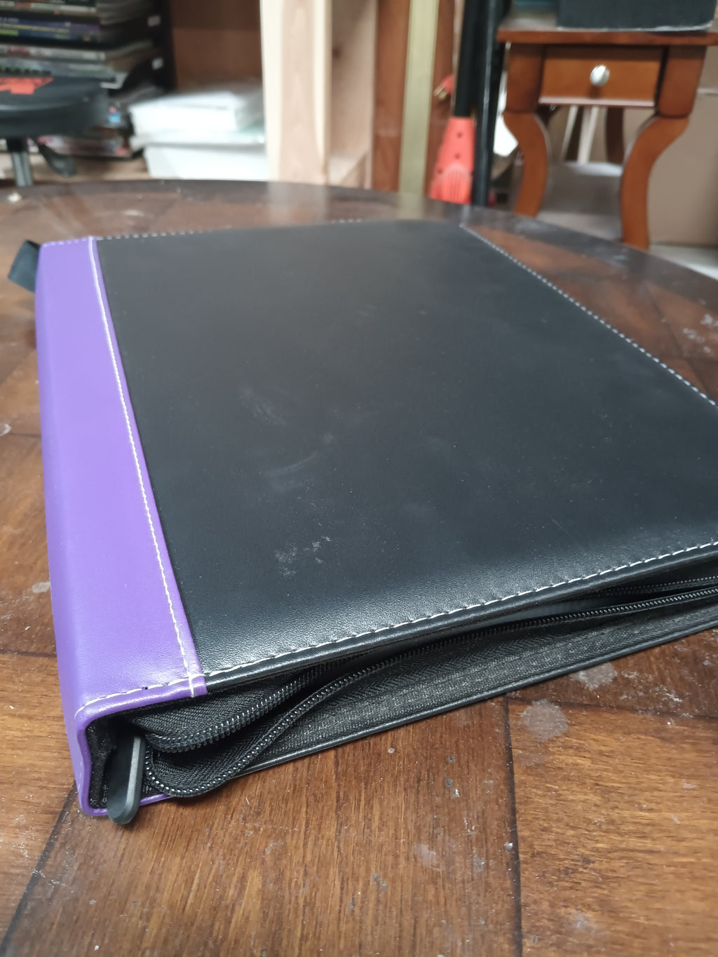 559 Magic The Gathering Cards with Sleeves and Case